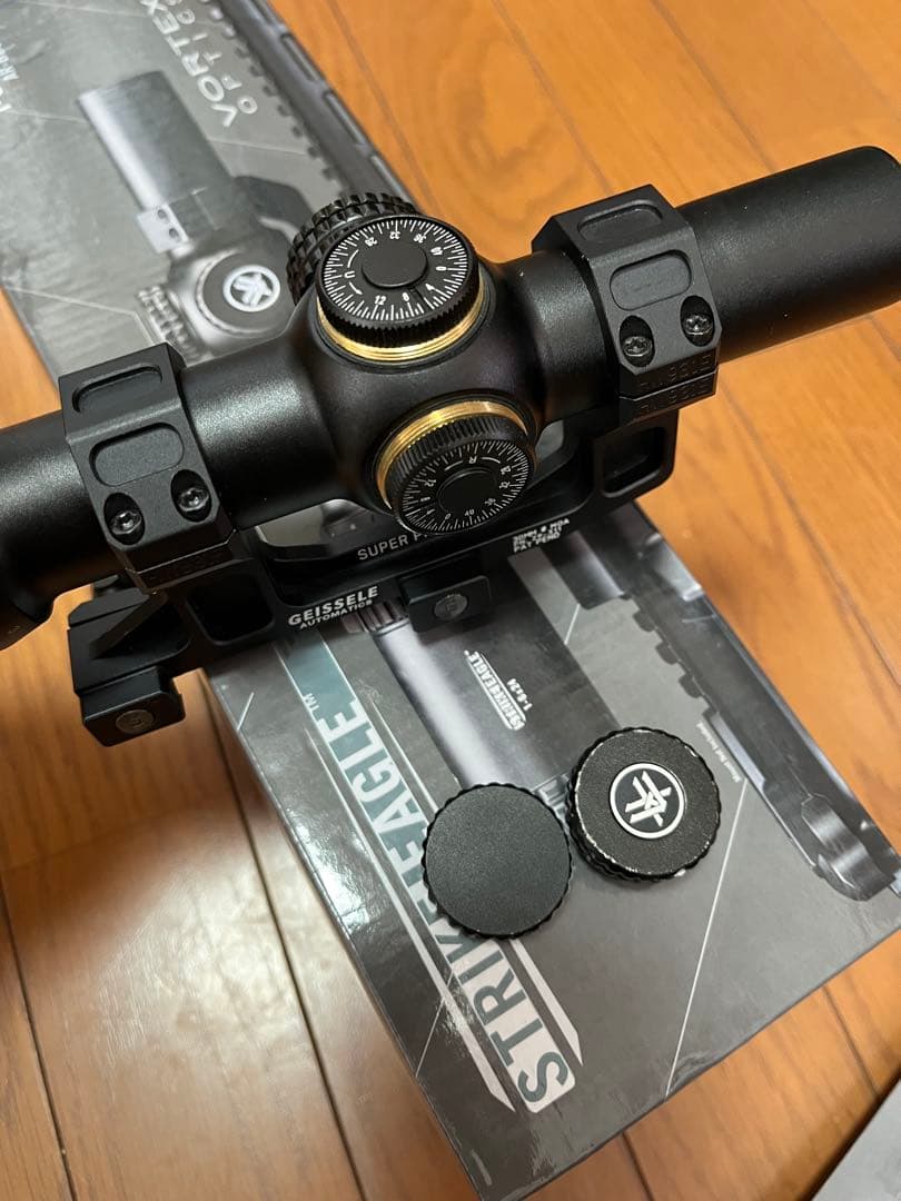 実物　Vortex Strike Eagle 1-6x24 スコープ