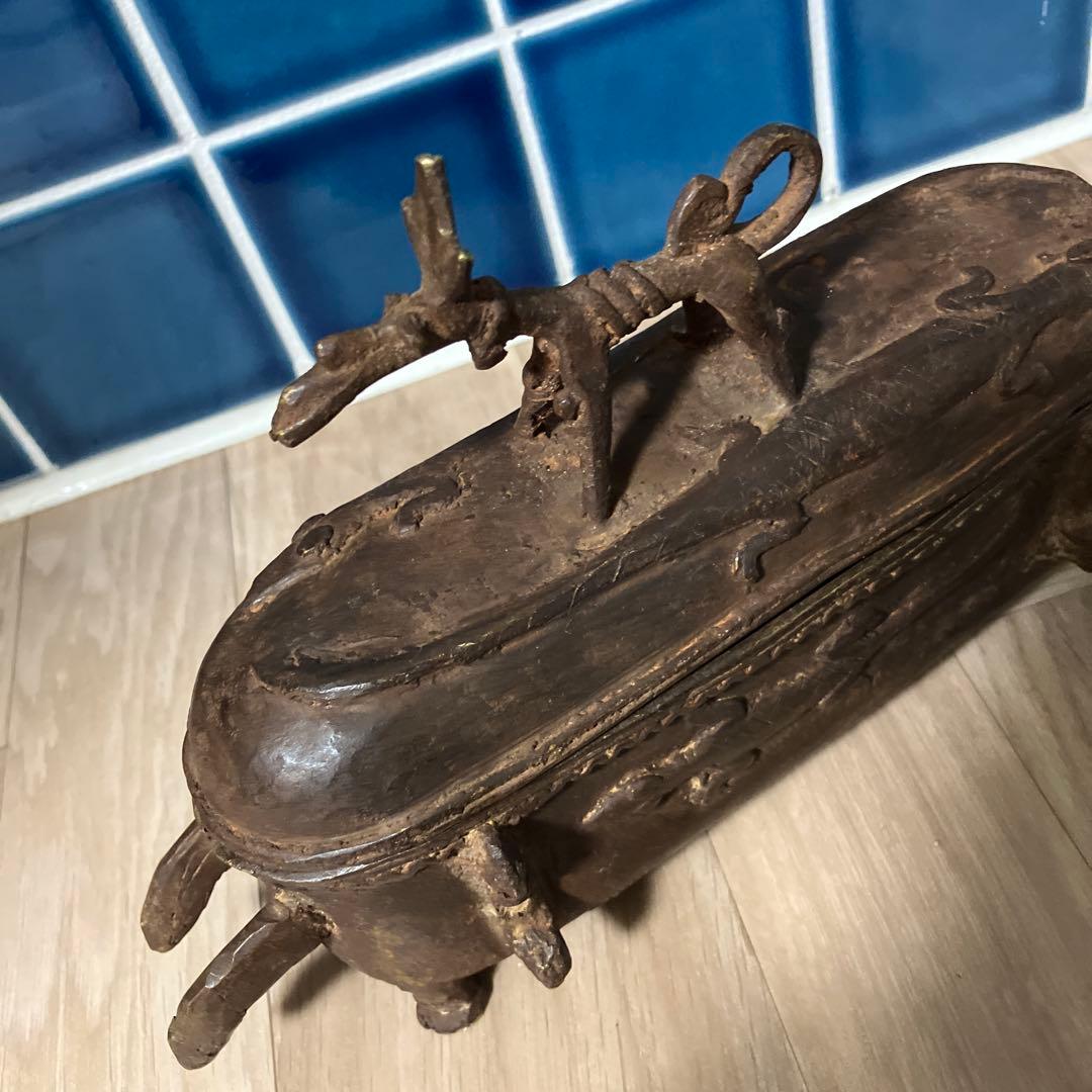 マリ　ドゴン族　金属製　ケース