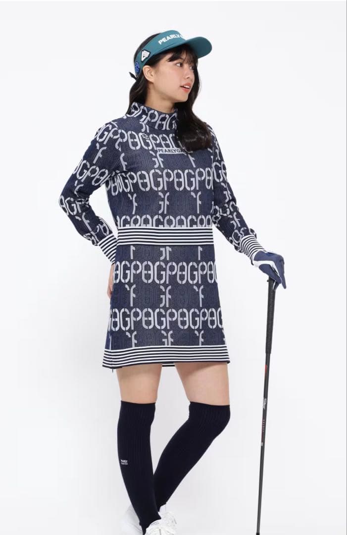 未着用☆パーリーゲイツアモッサロゴジャガード ニットワンピース PGクサリ柄