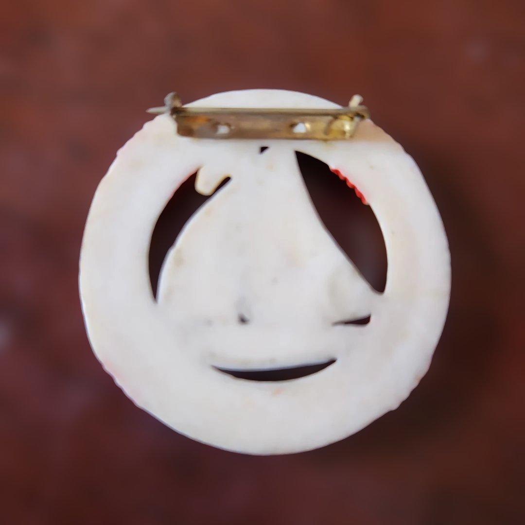 ヴィンテージドイツ観光名所 バッジ　スーベニアバッジ　城　大聖堂