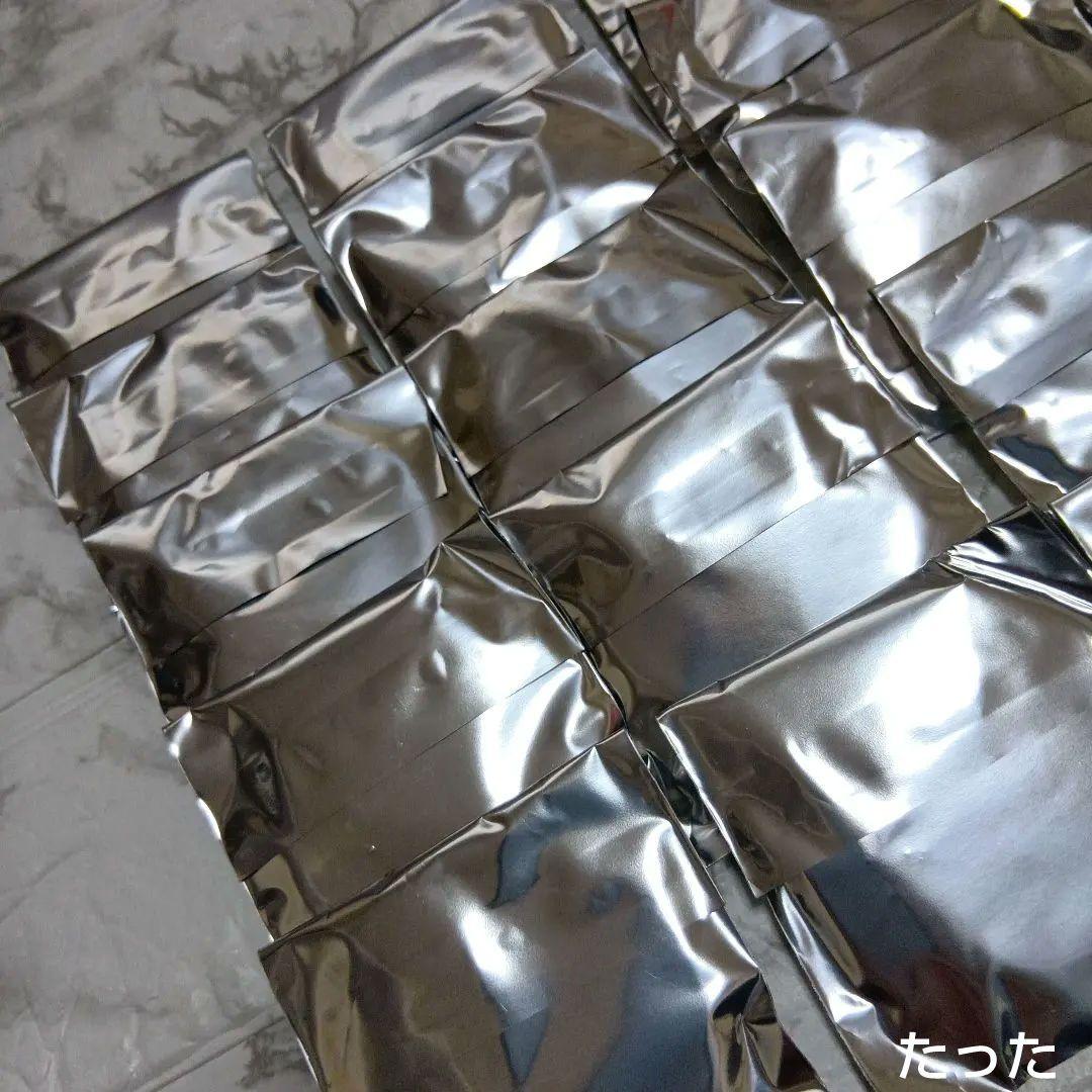 【未開封品】ドズル社 旅行グリッター缶バッジ 28個セット