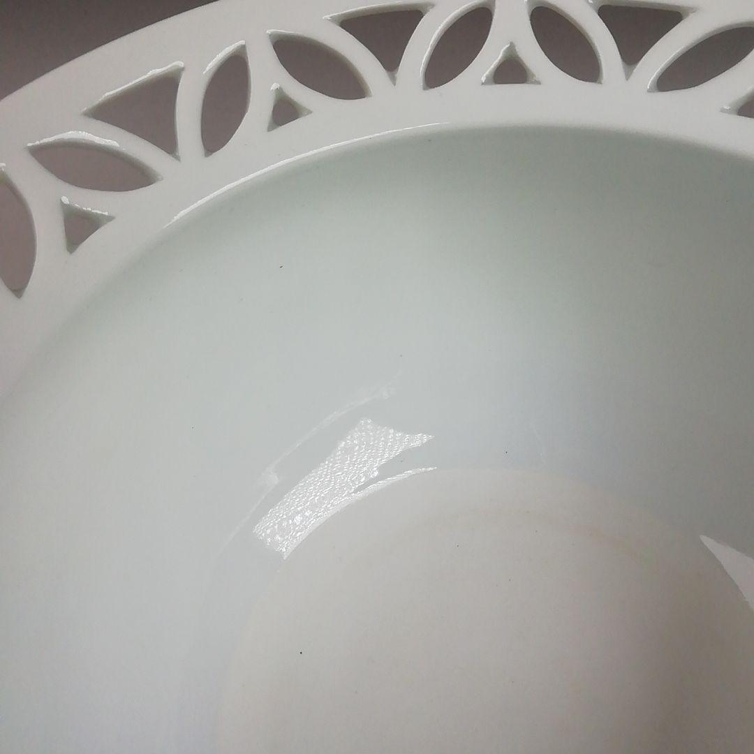 Ｓ９８２　建水　『平戸焼』『白磁　七宝透し』『横石嘉助』　共箱　茶道具