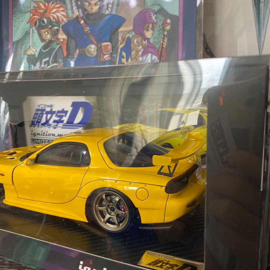 イグニッションモデル　イニシャルd. FD3s. 1/18