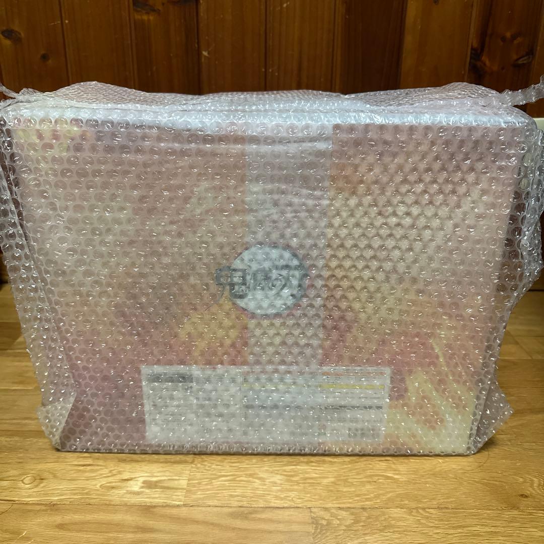 鬼滅の刃　煉獄杏寿郎-炎の呼吸　奥義　玖ノ型・煉獄- 1/8スケールフィギュア