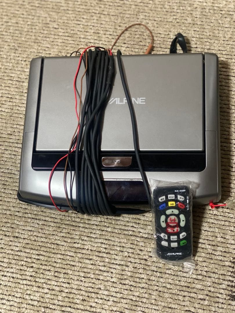 アルパインTMX-R3000S 10.2インチフリップダウンモニターリアビジョン