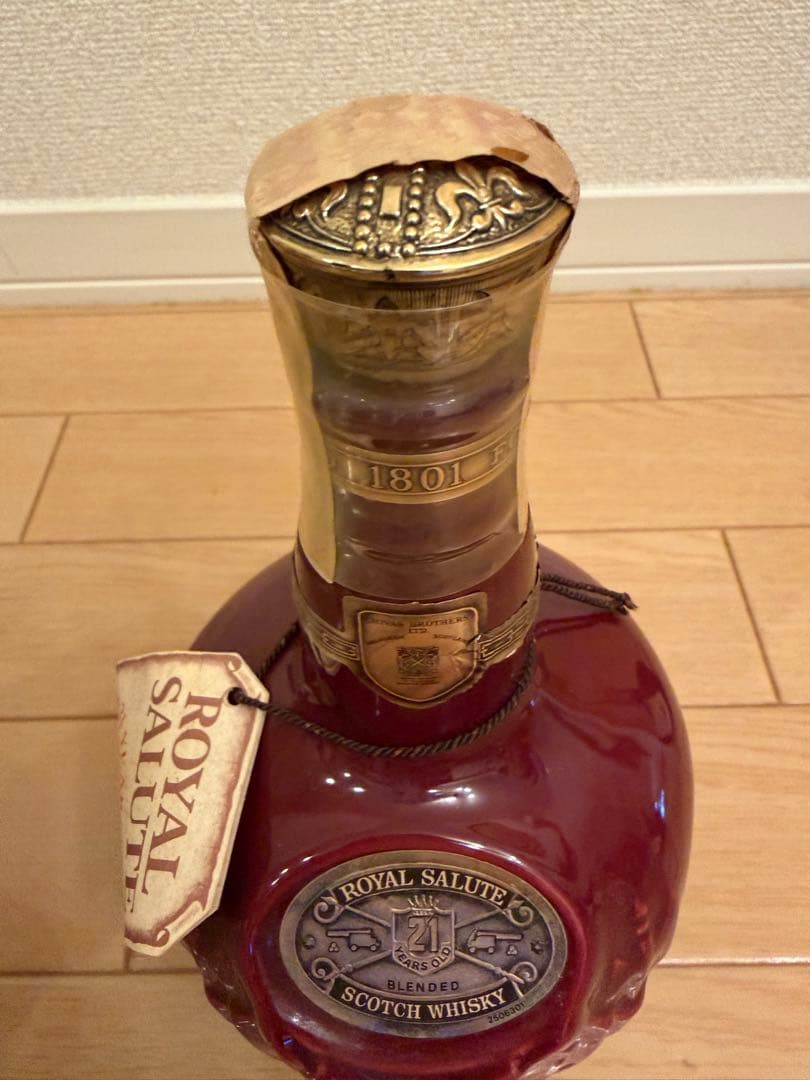 未開封　古酒　 Salute 21年 ロイヤルサルート　赤　青　2本