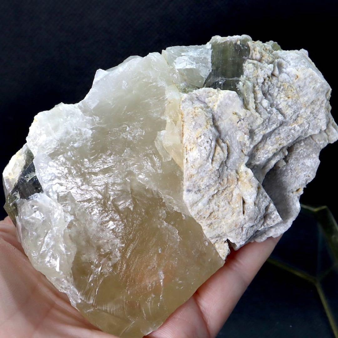 グリーン トルマリン 煙水晶 スモーキークォーツ 電気石 374,4g T410