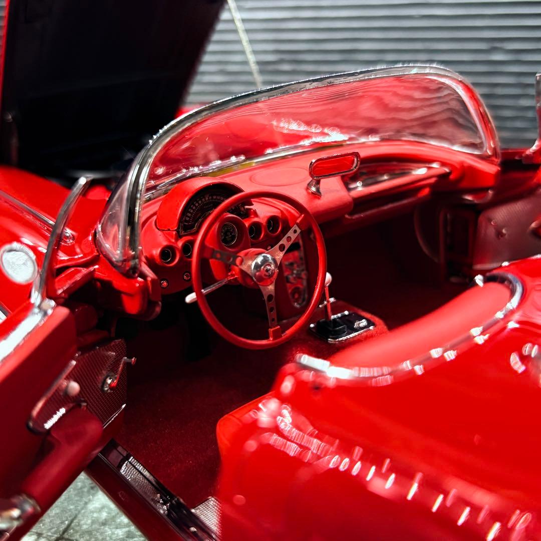 1/18 AUTOart シボレー コルベット C1 ローマレッド 1959