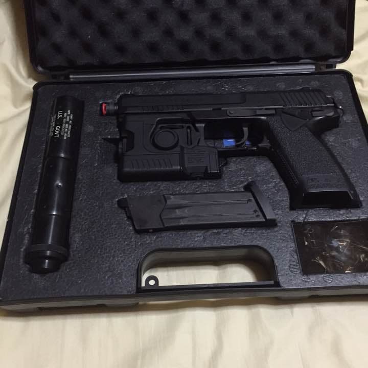 ガスガン ２つセット バイオハザード2ガスガン SOCOM MK23