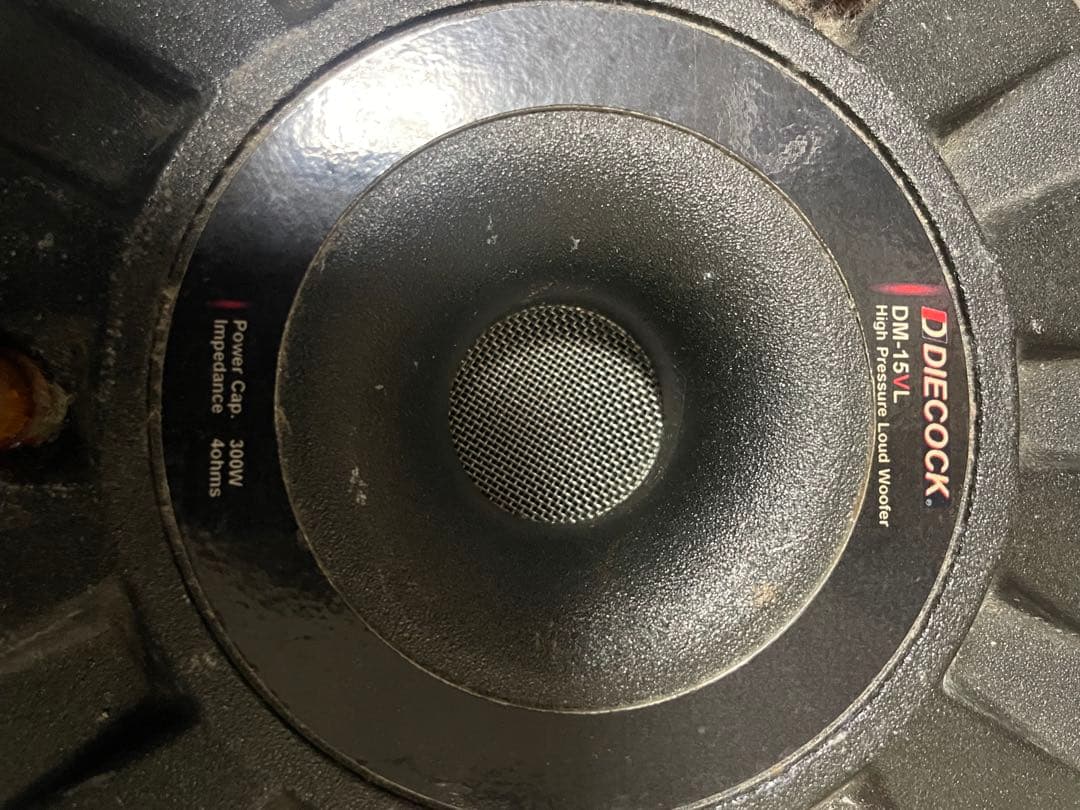 DIECOCK ダイコック外向き内向きトランクオーディオ　カーオーディオ　2発