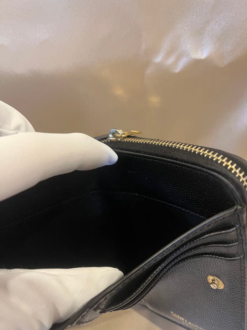 サンローラン YSL モノグラム マトラッセ コンパクト財布 黒