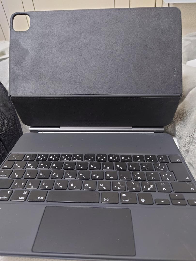 iPad Pro (第4世代) 12.9インチMagic Keyboardセット