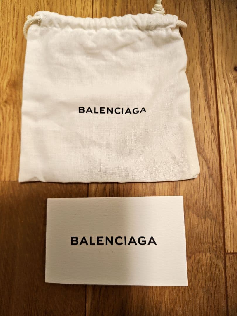 BALENCIAGA ブラックレザー ジャイアントブレスレット