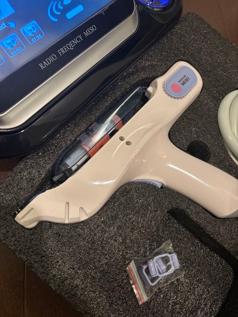 ダーマエステ　美容機器