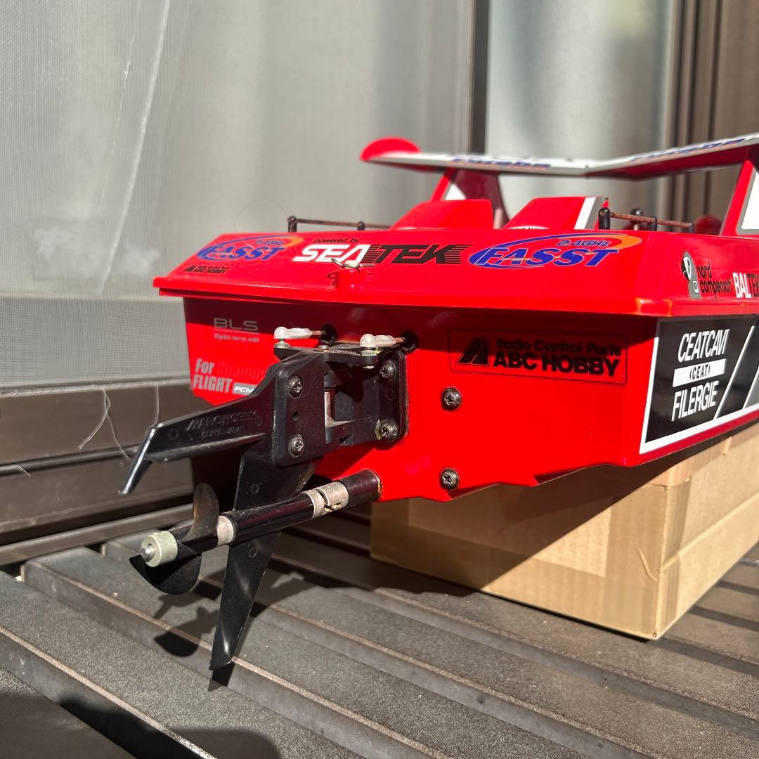 ABCホビー チェーサー　電動ラジコン ボート