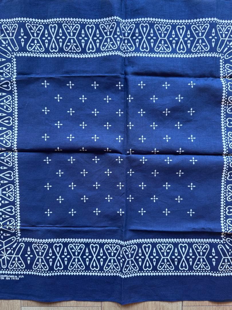 ヴィンテージ　バンダナ　クロス柄　デッドストック