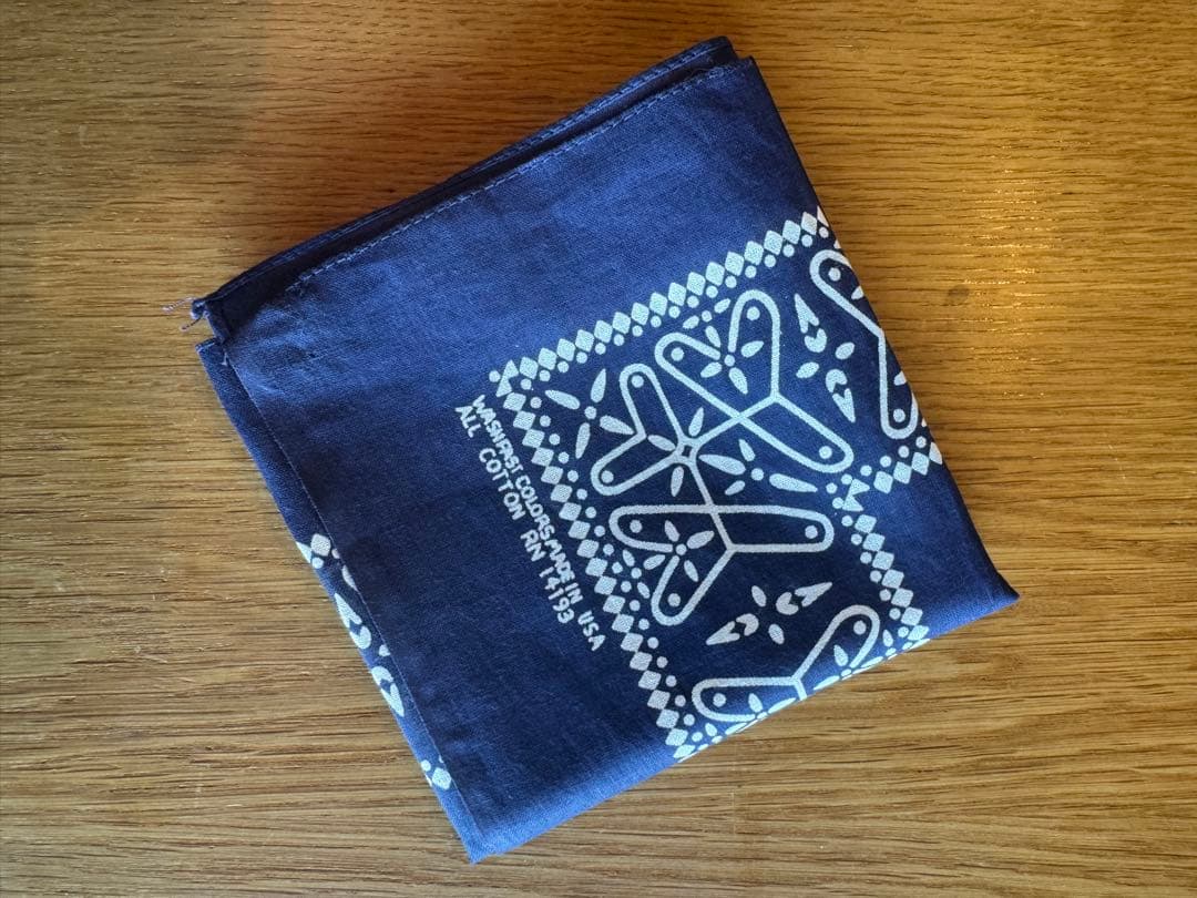 ヴィンテージ　バンダナ　クロス柄　デッドストック