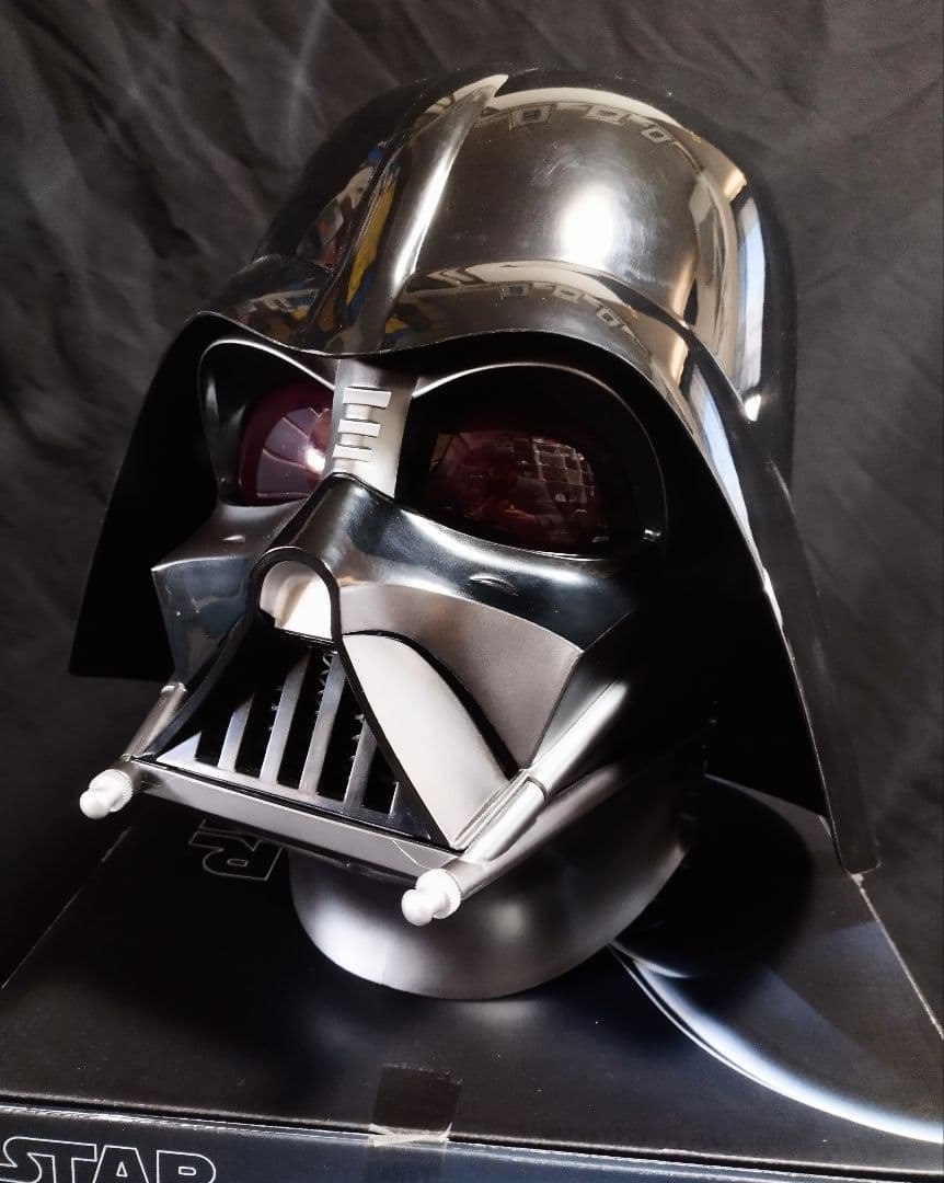 ★特別割引中！ハズブロ ブラックシリーズ ダースベイダー ヘルメット 1個限り！
