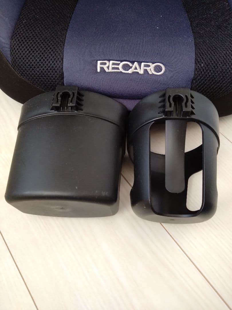 クリーニング済 RECARO チャイルドシート ネイビー