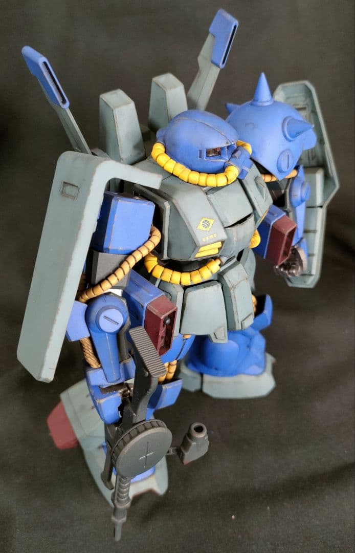 ガンプラ 塗装済完成品 MG 1/100 ハイザック