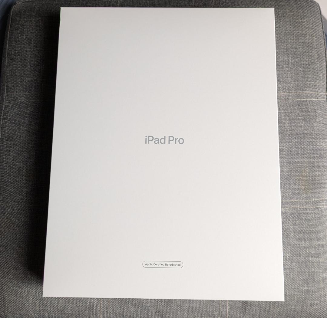 ペン＋キーボード 12.9インチiPad Pro Wi-Fi 128GB第5世代