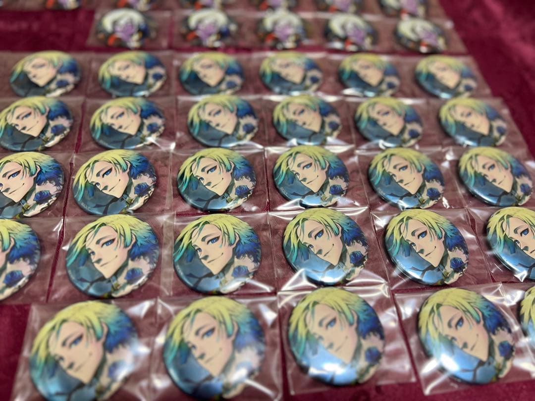 カイザー 缶バッジ67点