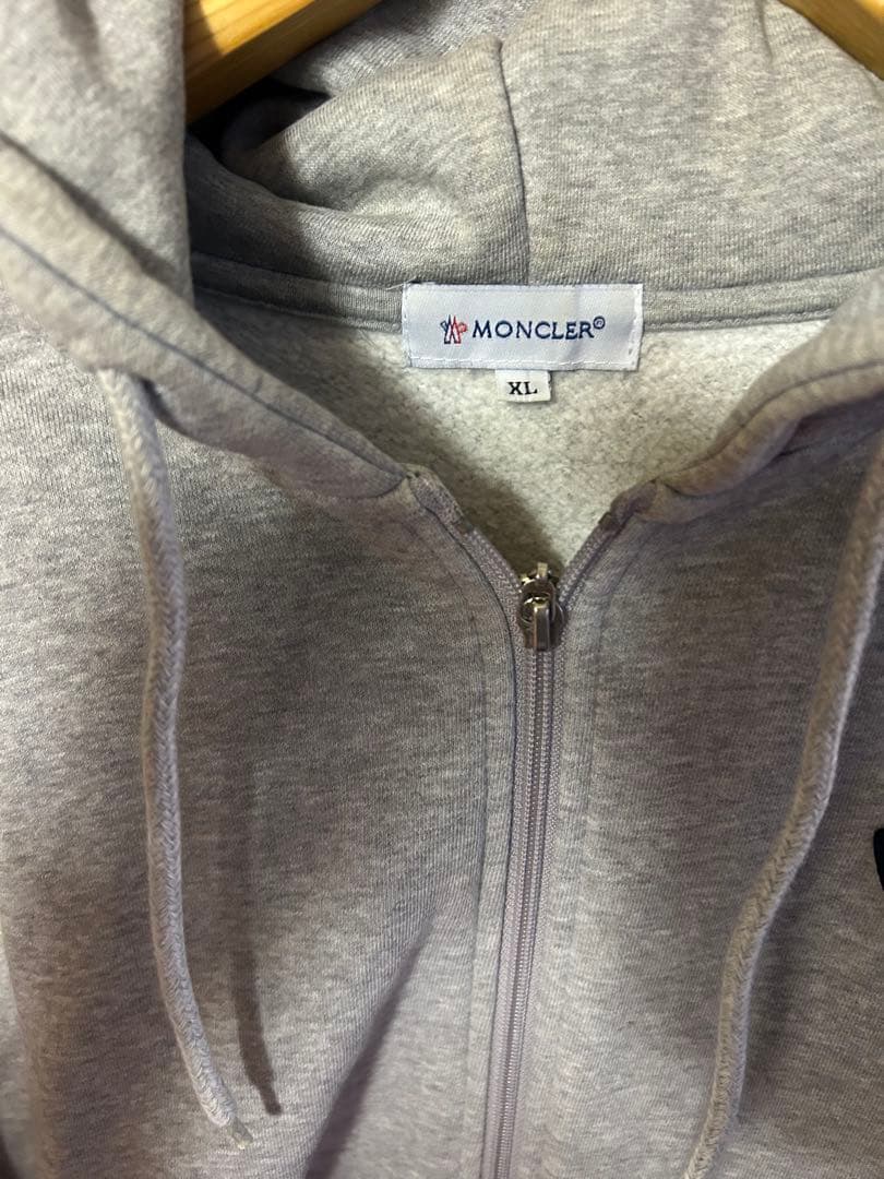 MONCLER グレー パーカー XL
