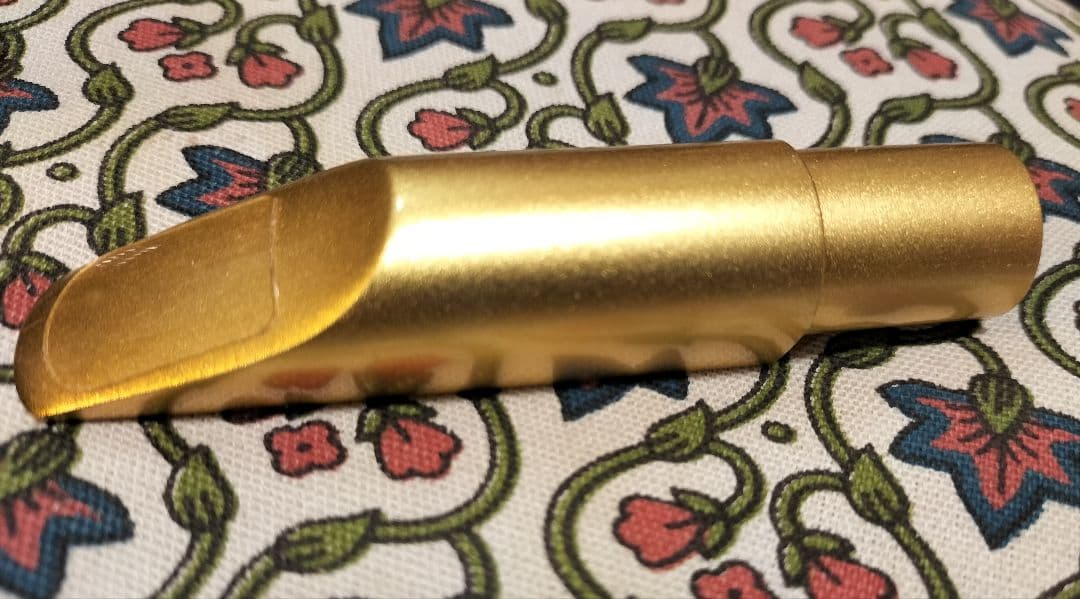 アルトサックス　メタルマウスピース　リガチャーセット　6番