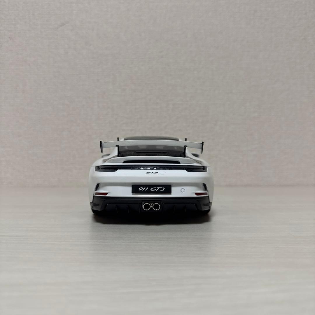 ノレブ 1/18 ポルシェ　992 GT3