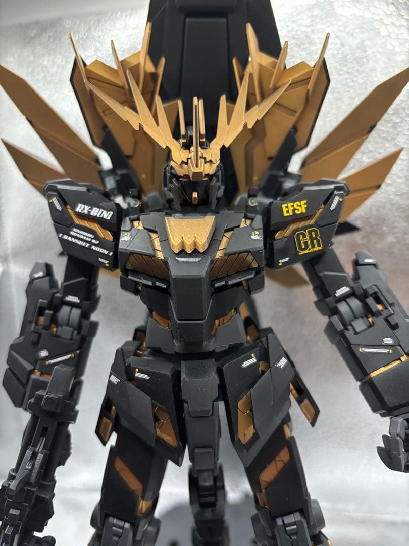 ＭＧ 1/100 ユニコーンガンダム2号機 バンシィ・ノルン 塗装済み完成品
