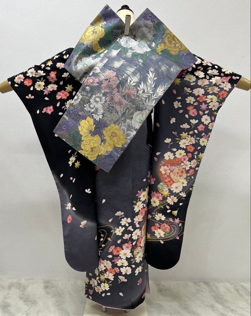 振り袖　フルセット　長襦袢付　成人式　パーティー　金彩加工　刺繍入り　723