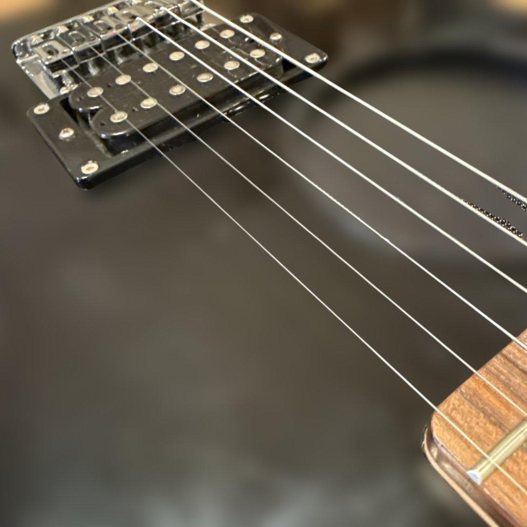 【ケース付】FERNANDES ZO-3 ブラック アンプ内蔵ギター