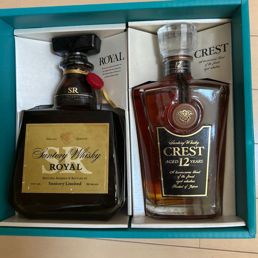 古酒　サントリー ローヤル（クィーンサイズ） & クレスト セット　2箱　4本