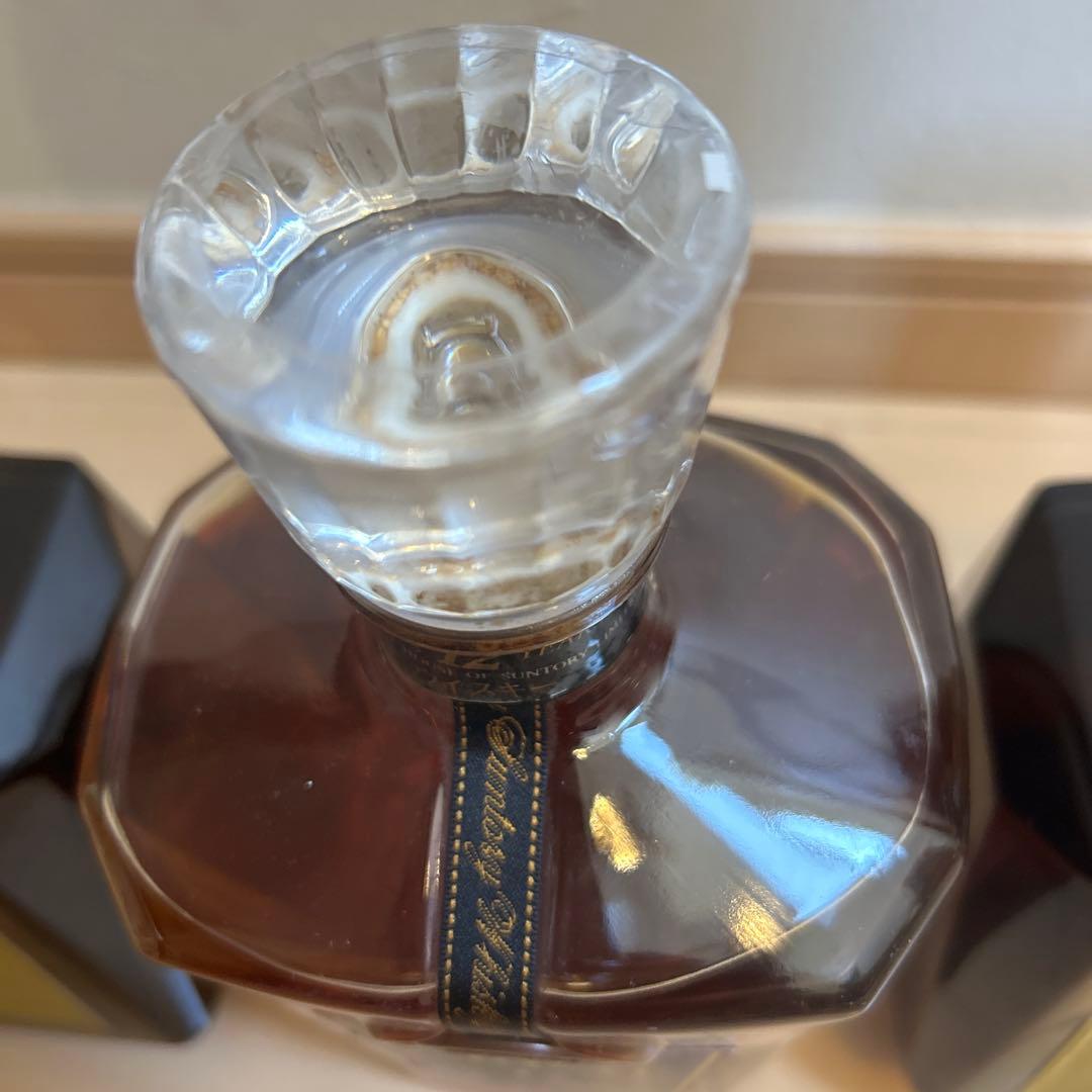 古酒　サントリー ローヤル（クィーンサイズ） & クレスト セット　2箱　4本