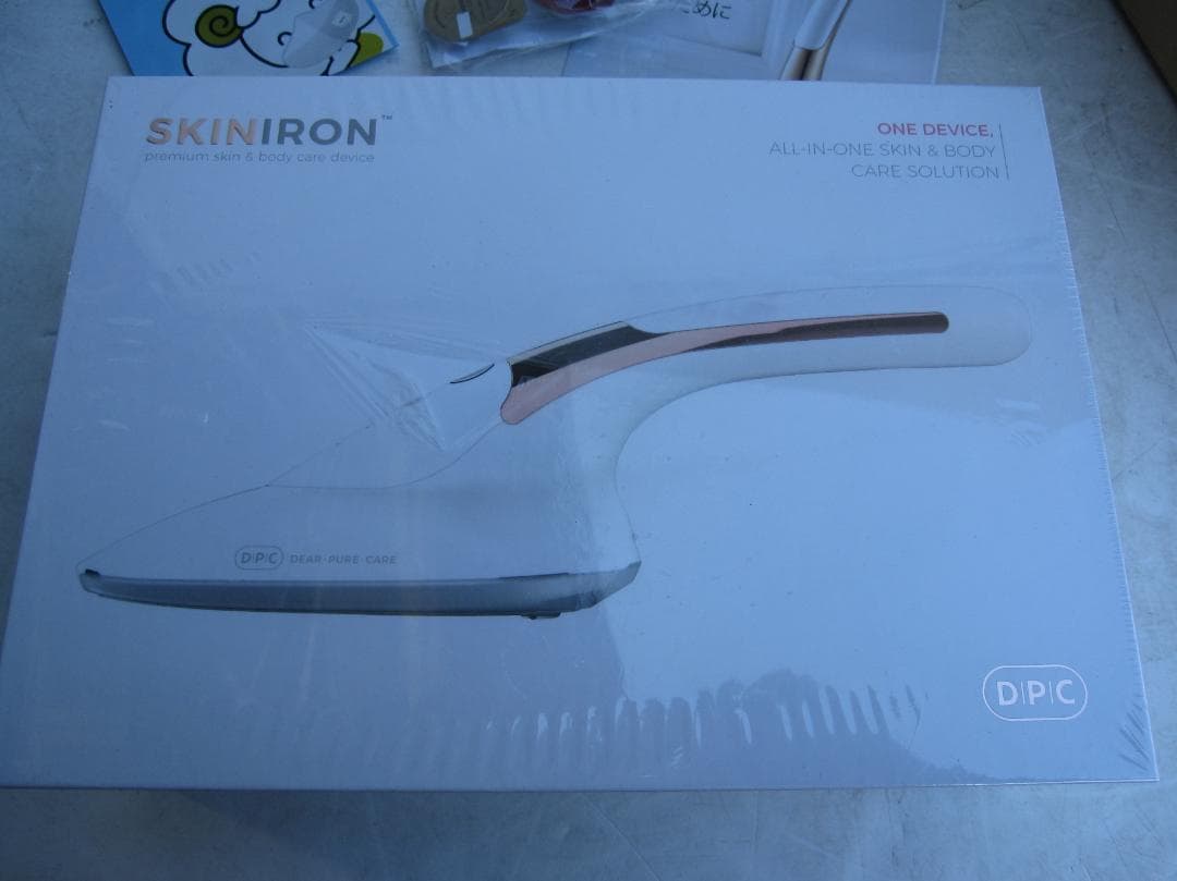 SKINIRON スキンアイロン　セット　韓国　美容　エステ　美顔器