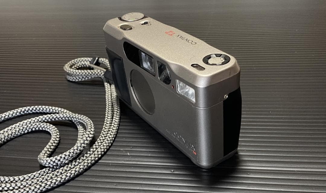 <完動品>　CONTAX T2 コンパクトフィルムカメラ
