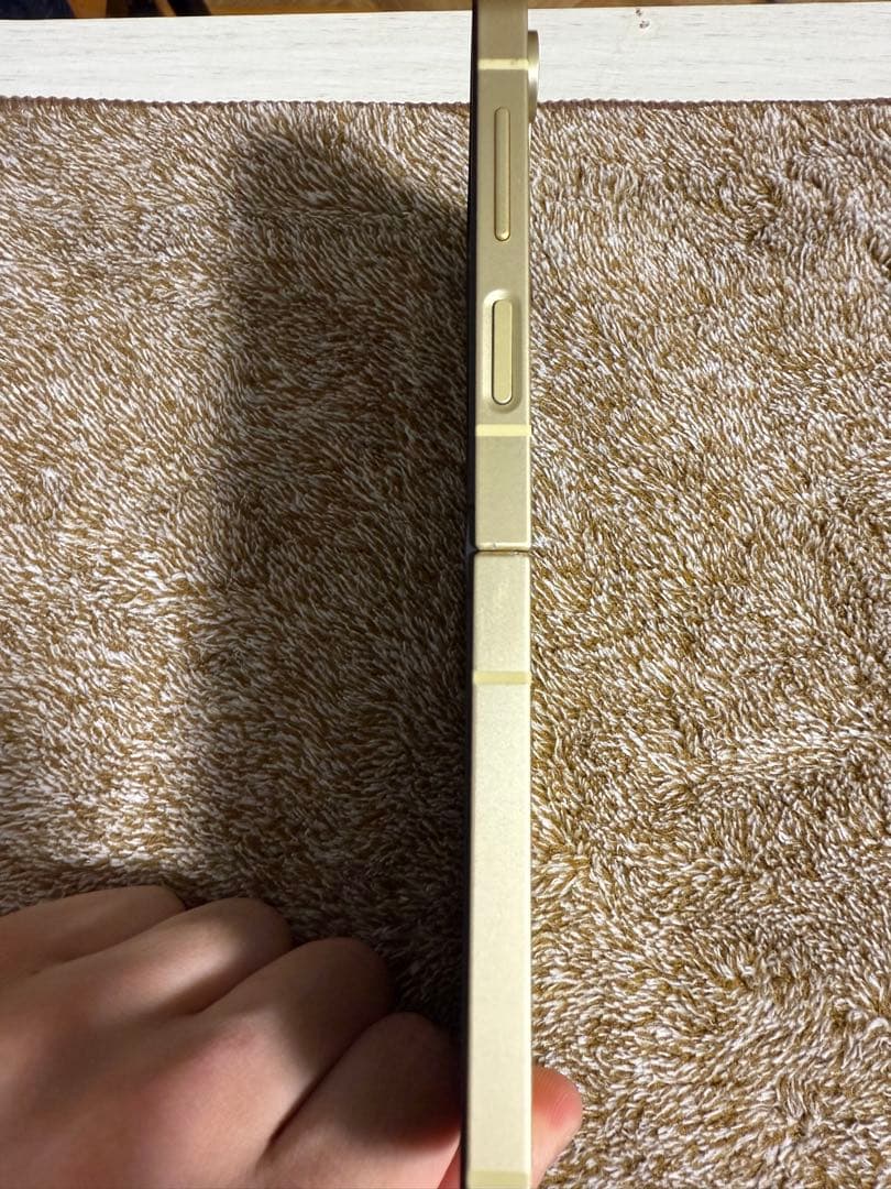 reynoso Galaxy Z Flip 6 256GB イエロー