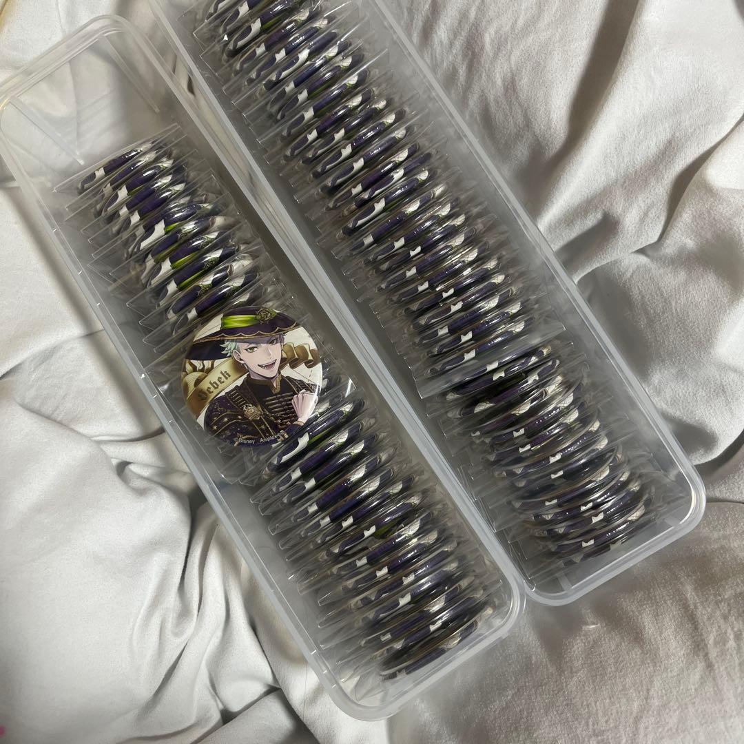 ツイステ セベク バースデー缶バッジ ブルーム