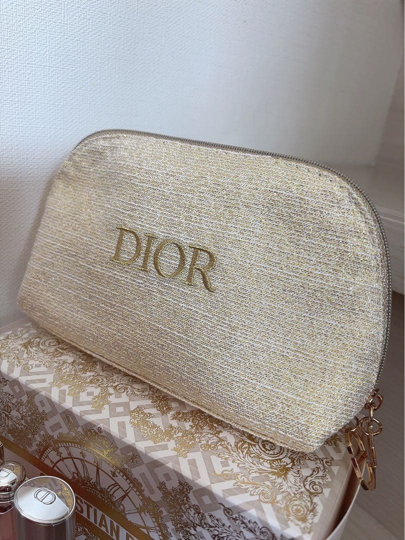 (限定品)Dior ディオールホリデーオファー2024 クリスマスコフレ