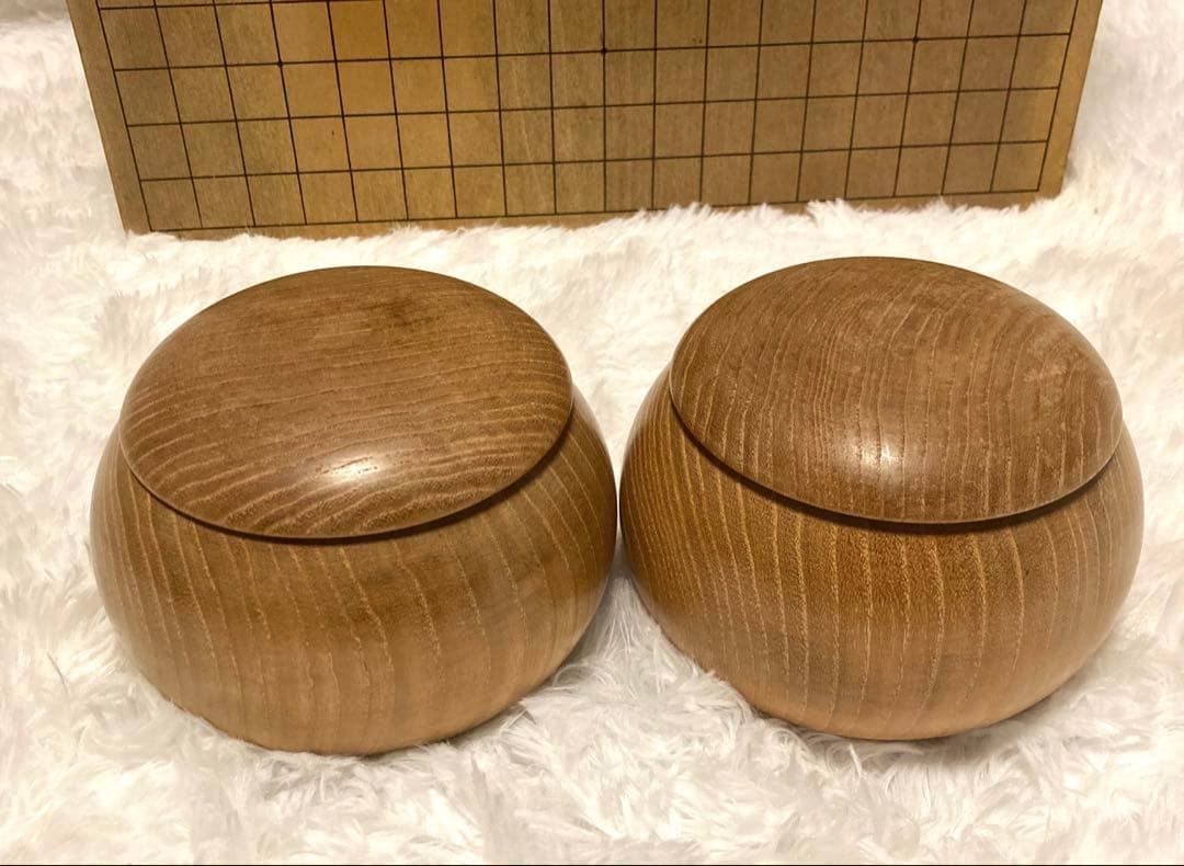 日向特製蛤碁石 雪印 37号 本那智黒 本蛤碁石 白179個 黒182個碁笥