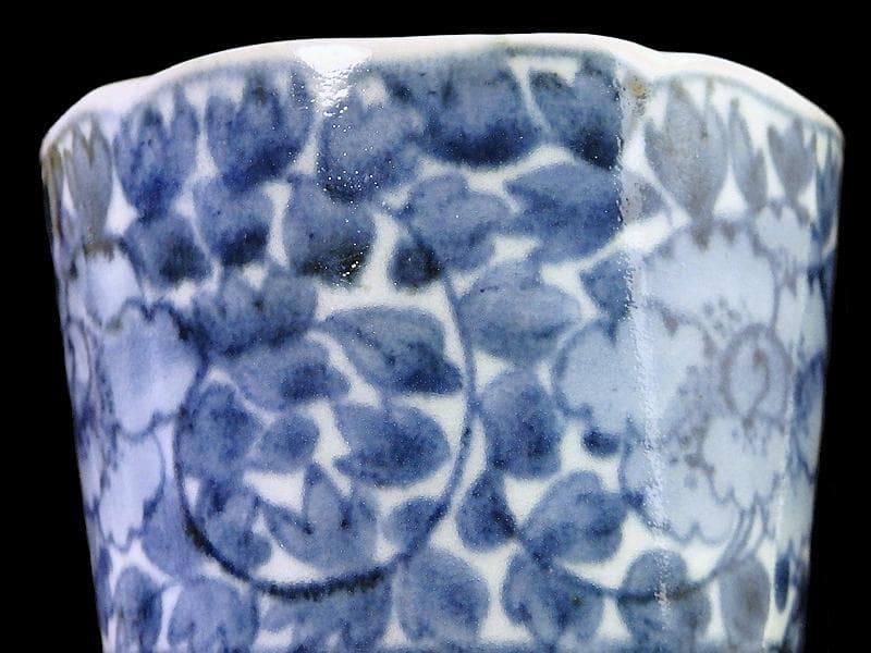 古伊万里　染付　牡丹に牡丹葉繋ぎ紋の図　蕎麦猪口　 C503AS-CSw