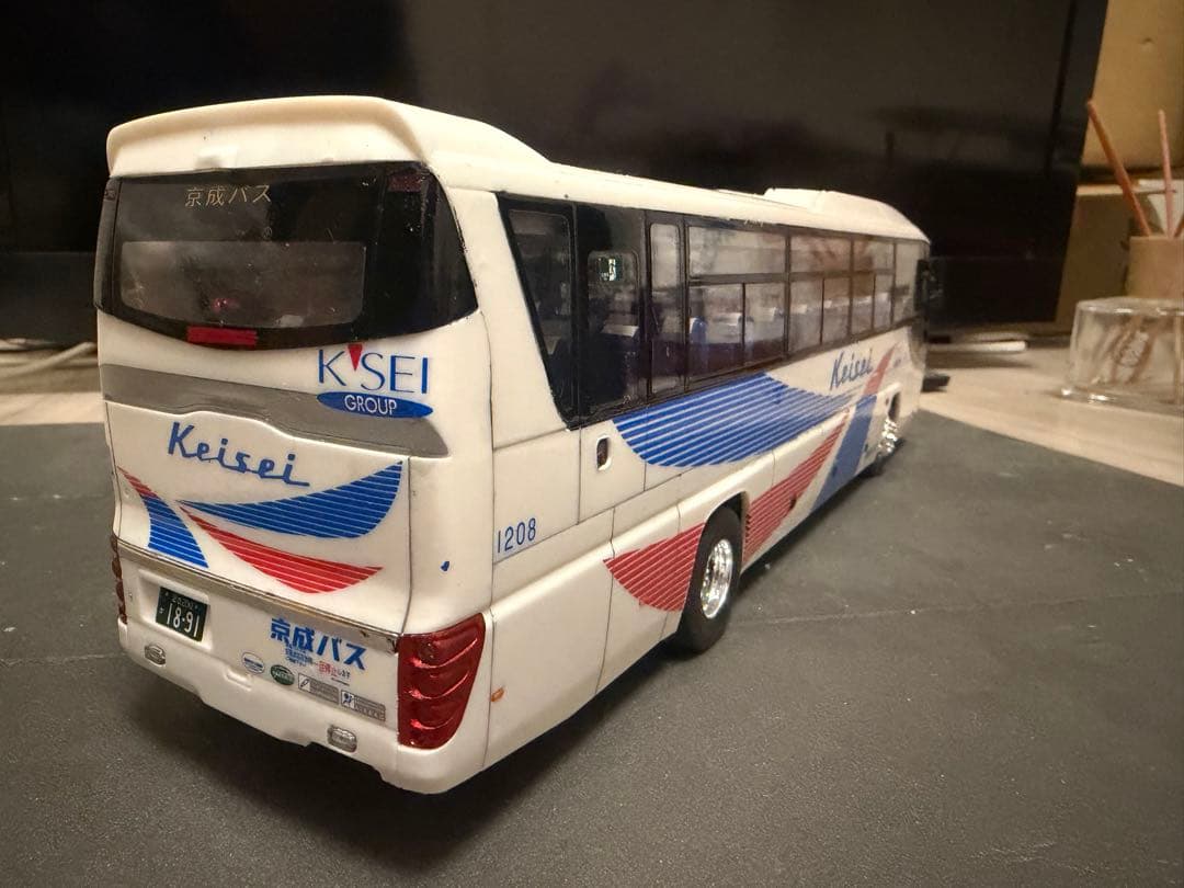 フジミ模型1/32いすゞガーラ京成バス　プラモデル完成品