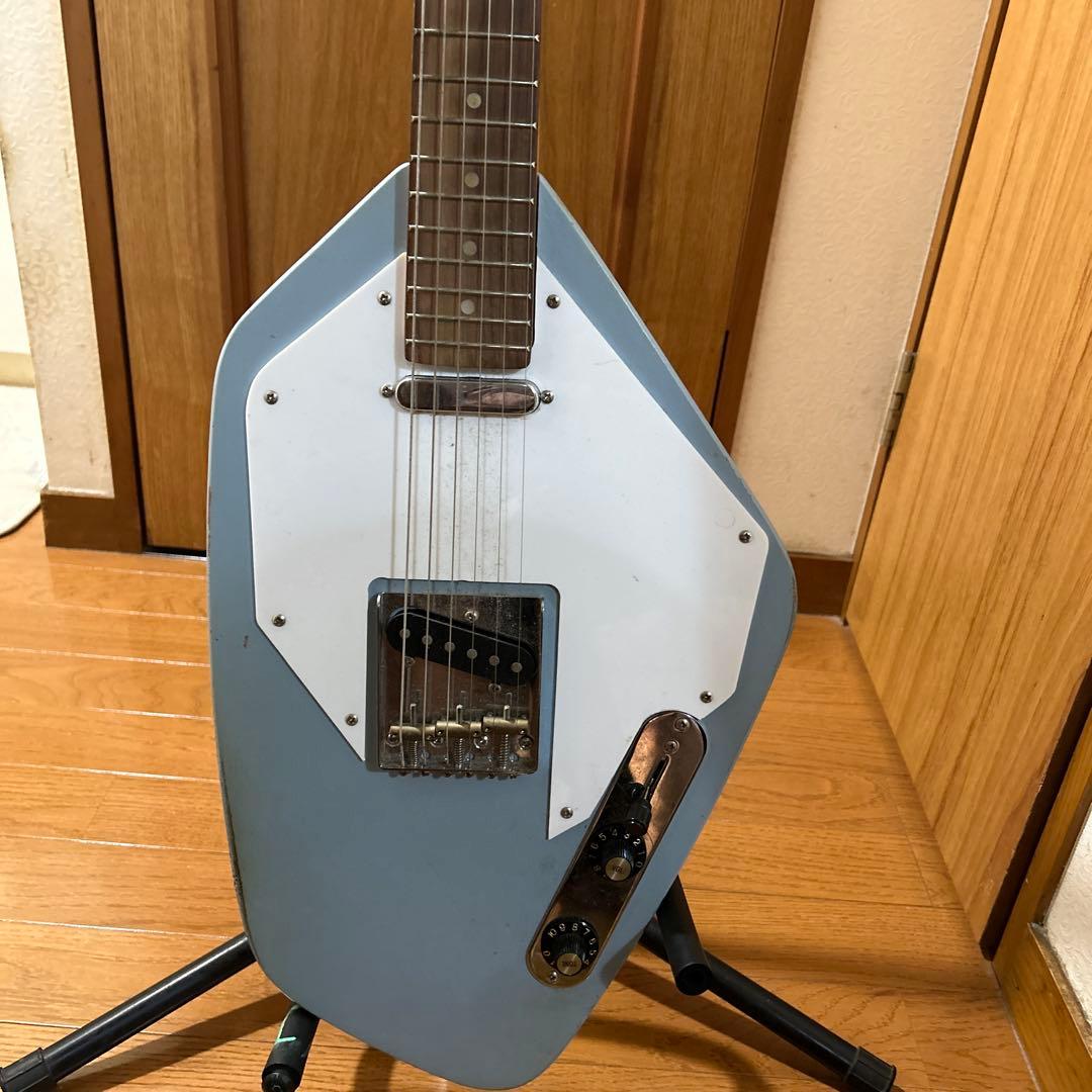 テレファントムモデル水色、レリック仕様です。