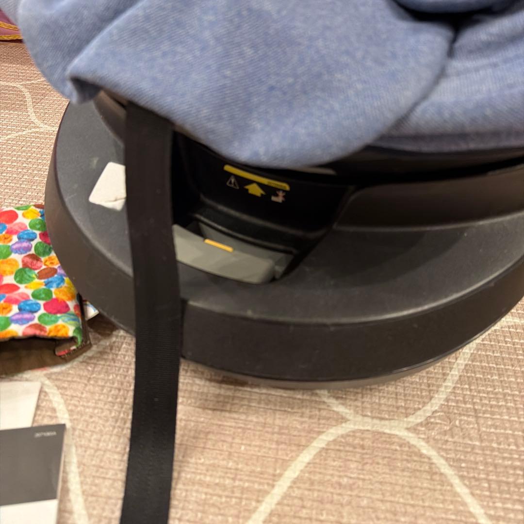 カーメイトエールベベ クルット4iプレミアム KURUTTO4i BF867