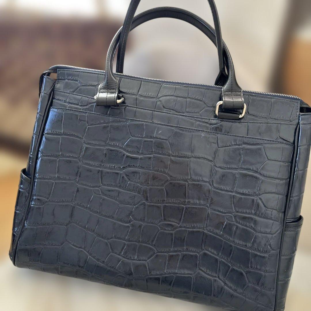 Kinz by Samantha Thavasa ビジネスバッグ ブラック