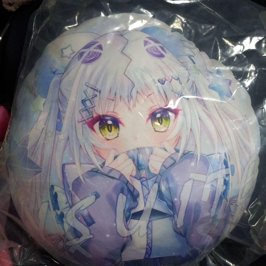 C107 翡翠亭 和泉つばす ソフィーティア どでかクッション 9nine