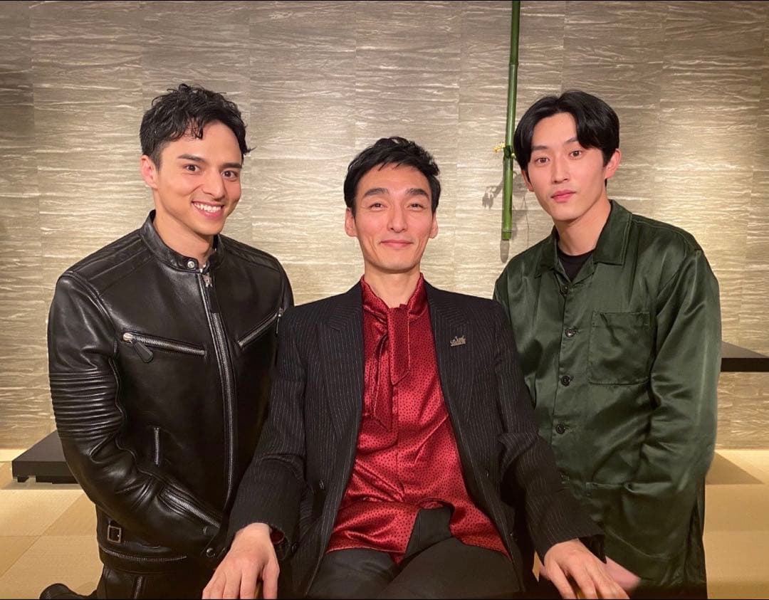 美品 SaintLaurent サンローラン ブローチ メタル 平野紫耀さん着用