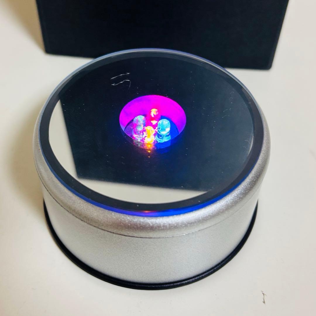 【新品】LED照明付3D阿修羅像あしゅら　鉛を含まないK9クリスタルガラス