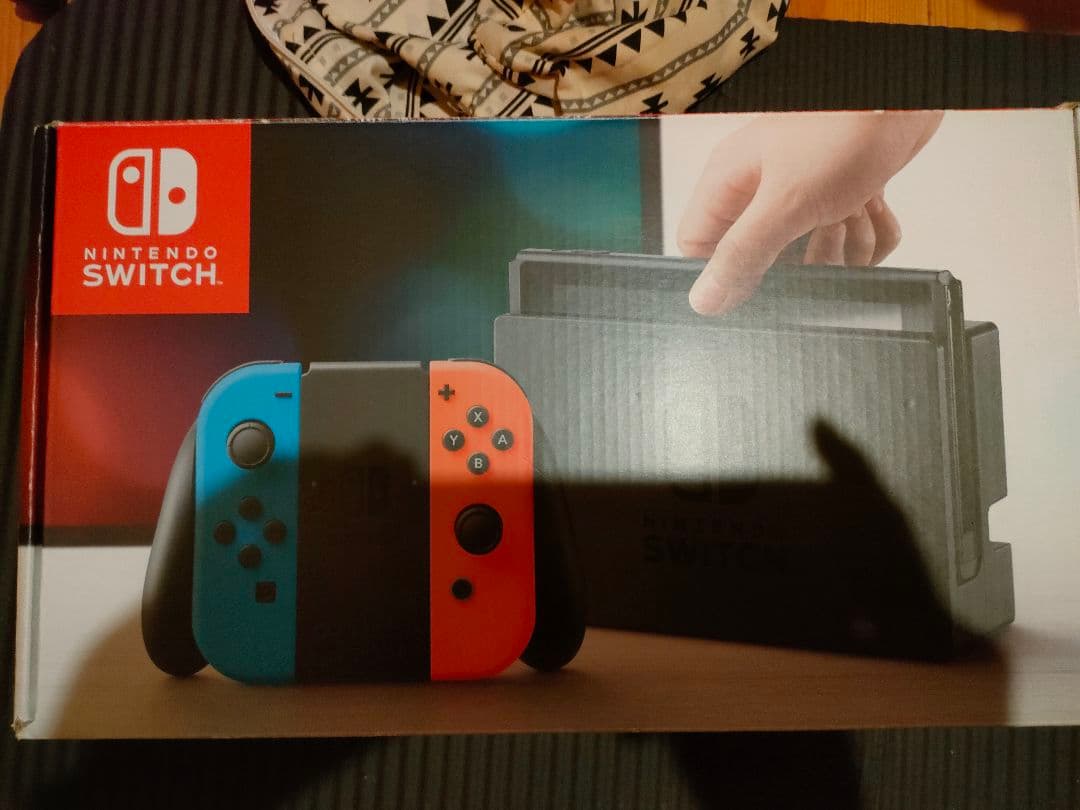 Nintendo Switch 初期ロット未対策機 ネオンブルー/ネオンレッド