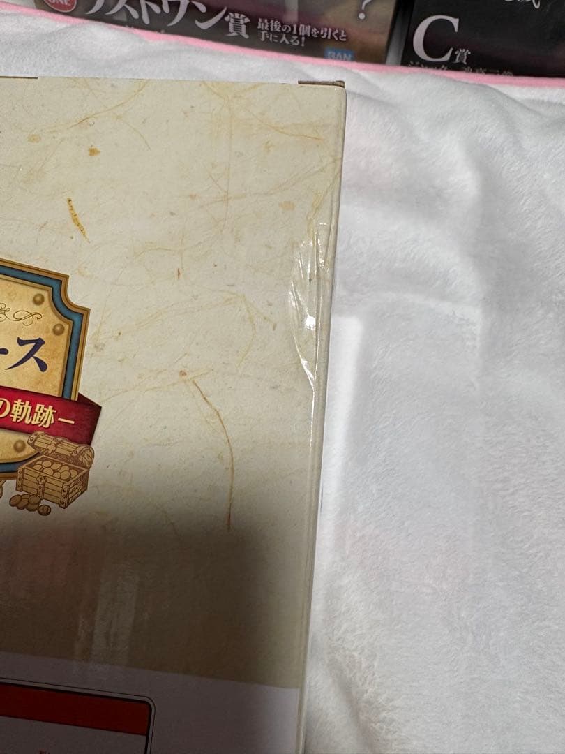 ワンピース一番くじ　フィギュア4点➕マグカップ2個セット